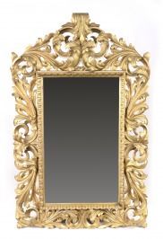 Zrcadlo ve florentinském rámu