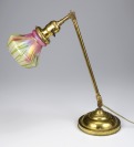 Stolní lampa [USA, Illinois, Macon County, Decatur, Robert Faries (1837-1919)]