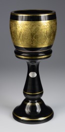 Goblet with oroplastique décor