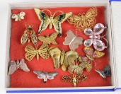 Collection of brooches - butterflies []