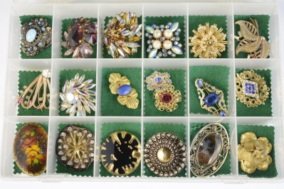 Collection of brooches