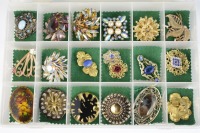Collection of brooches []