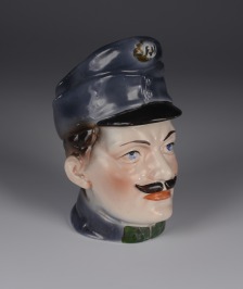 Spardose - Kopf eines österreichischen Soldats