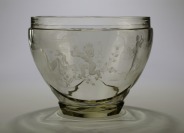 Bowl with National Motifs []