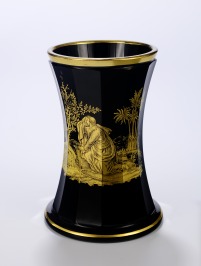 Vase with a Pilgrim
