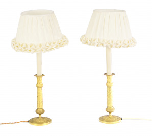 Párové stolní lampy