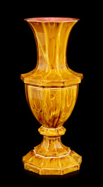 Váza lithyalin