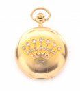 Zlaté kapesní hodinky s diamanty []