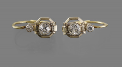 Gold Earrings with Brilliant Cut Diamonds