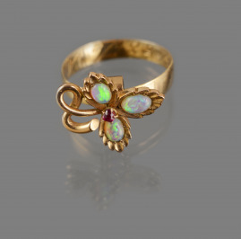 Gold Ring with a Shamrock