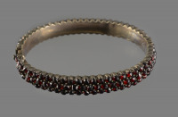 Bracelet with Bohemian Garnets []