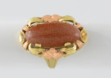 Gold Ring with an Aventurine