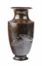 Bronzová váza []
