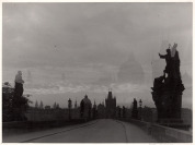 Na Karlově mostě, dvojexpozice [Josef Sudek (1896-1976)]