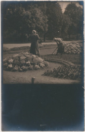 Gardeners [Jaromír Funke (1896-1945)]