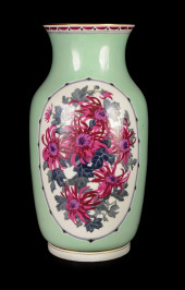 Vase mit Maldekor art deco [Konrad Hentschel (1872-1907)]