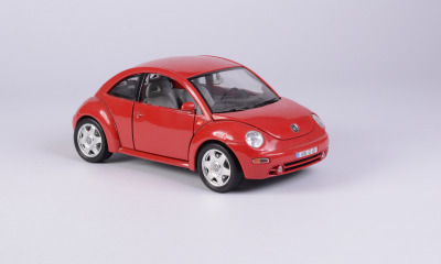 Volkswagen (VW) New Beetle