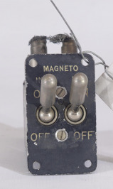 0216 Magnets switchbox, de Havilland DH.98 Mosquito, original GB