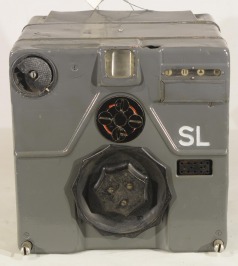 0042 Radiostanice Luftwaffe SL – přetřený obal