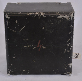 0058 Zdroj pro pro radiostanice FuG 16. CL 101800 – original W-L
