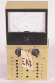 E147 Měřicí přístroj