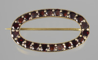 Two Brooches with Bohemian garnets []