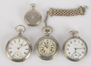 Čtveřice stříbrných kapesních hodinek []