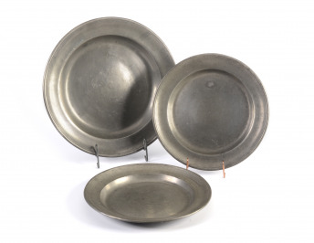 Three tin plates