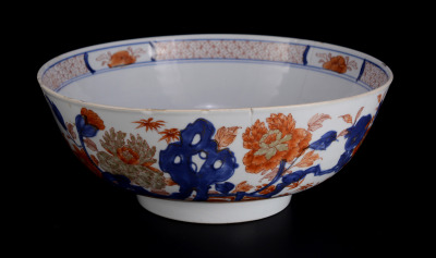 Porcelain Bowl in style of "Chinese Imari"