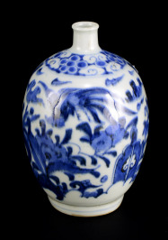 Porcelánová lahvicovitá váza