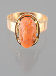 Gold Ring with a Cameo